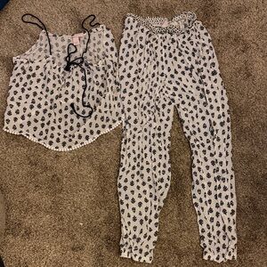 Victoria Secret Floral Pajama Set in Black and White